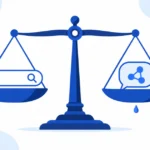 天秤に載った検索窓とAIの吹き出しと小さな水滴のイラスト